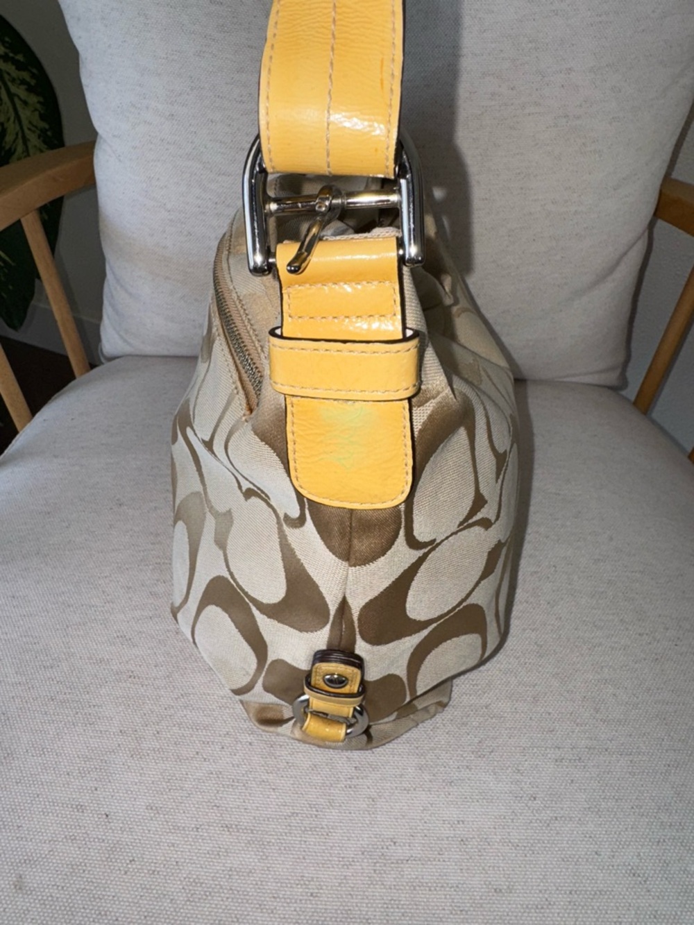 Coach Y2K Carly Signature Hobo Tan Yellow Shoulder Handbag Purse #F15067 Vintage - Picture 7 of 17